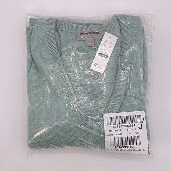 J. Crew Cashmere relaxed cropped V-neck sweater mint Seagram green S NWT BX459 - Picture 9 of 13
